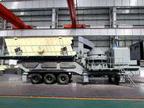 Mobile cone crushing and screening plant