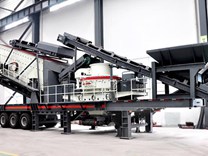 Wheel mobile crushing and screening plant